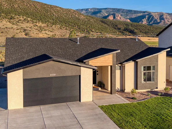 2539 W Black Sage Dr, Cedar City, UT 84720