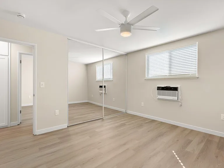 Concorde Apartments - Riverside, CA — Photo 32