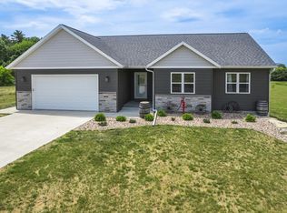 E7997 Quail Meadow Ln, Reedsburg, WI 53959