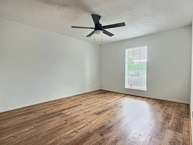 3100 Jeanetta St #810 — Photo 23
