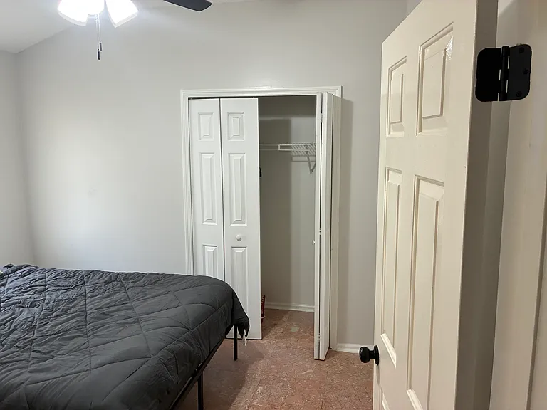 2802 Coachman Lakes Dr — Photo 10