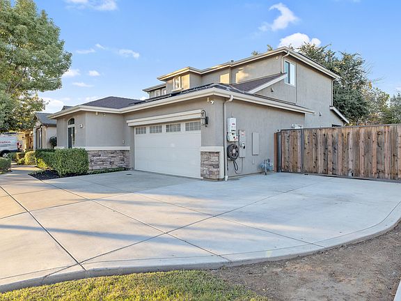 4th image of 3834 E Harter Court