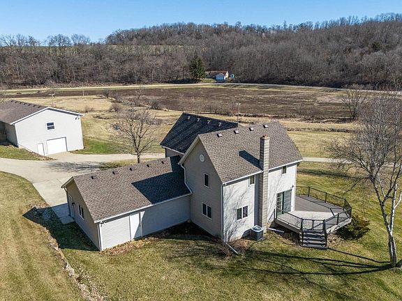5th image of 3265 Bergum Road