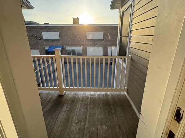 26 N Hamilton St, Poughkeepsie, NY 12601