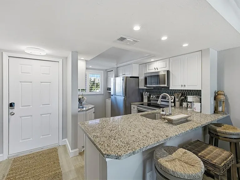 8350 Estero Blvd — Photo 3
