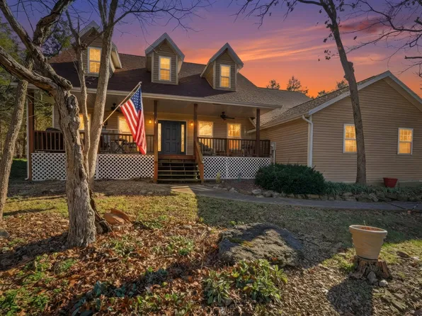 504 Keithley Road, Walnut Shade, MO 65771