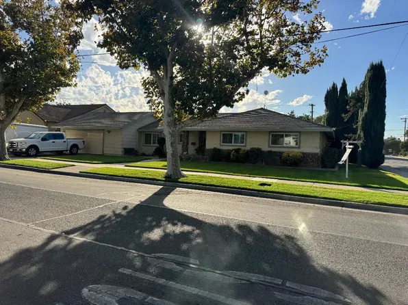 1203 California Ave, Los Banos, CA 93635