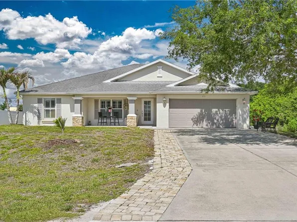 917 Albert AVE, LEHIGH ACRES, FL 33971