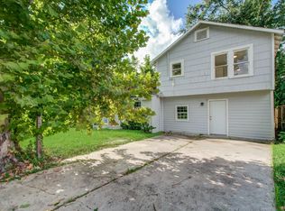 1016 Apache St, Houston, TX 77022