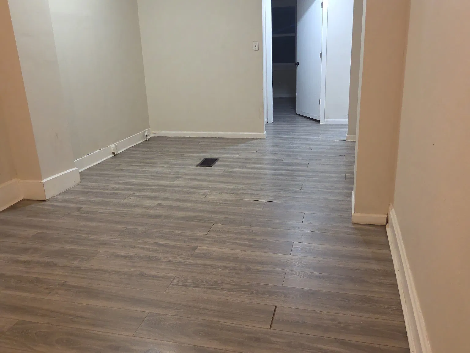 5 bed, 2800 sqft, $1,850 — Photo 3