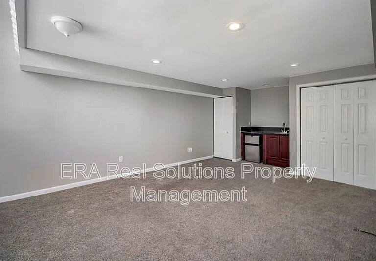 2132 Gilbert Ave #A — Photo 18