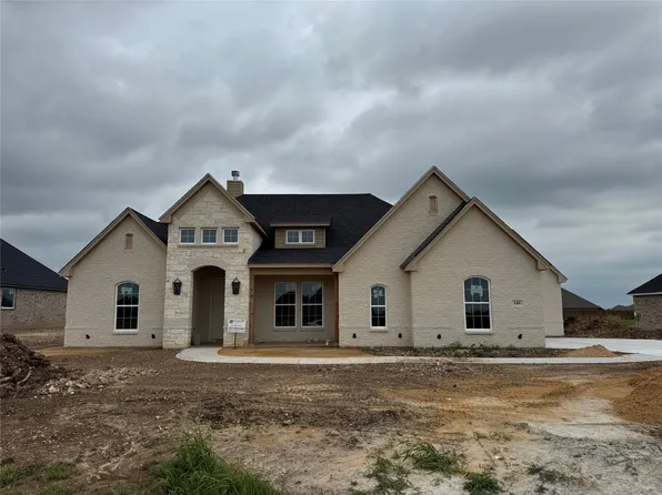 140 Chapowits Dr, Godley, TX 76044