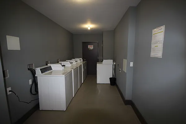 Rented by Nooklyn NYC LLC | media 9