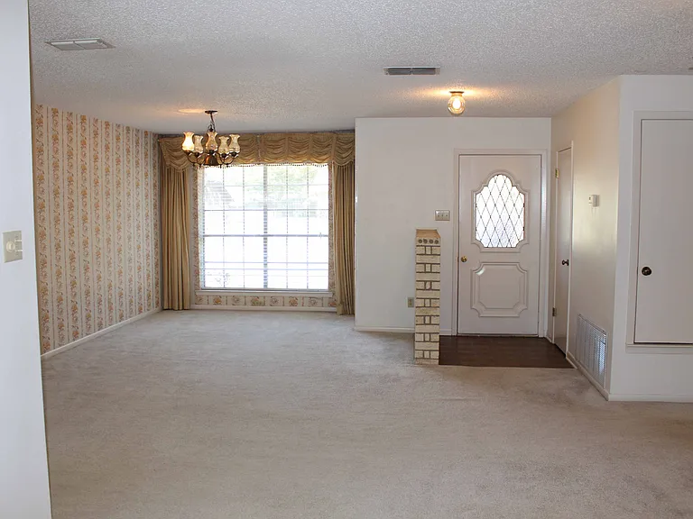 2803 Aspen St — Photo 8