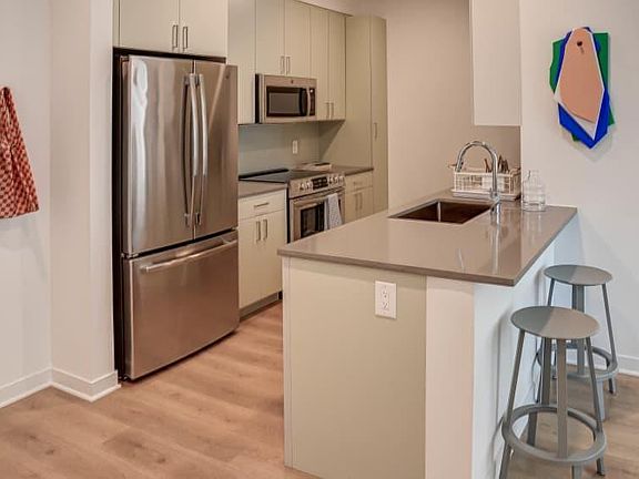 3rd image of 130 Clarke Ave #115