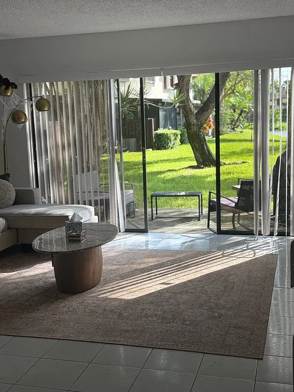 3 bed, 2.5 bath, 1350 sqft, $2,795 — Photo 2