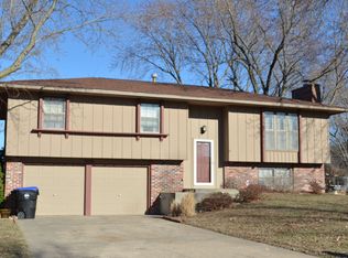 3026 SE Granger St, Topeka, KS 66605