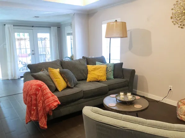 2510 Whitney St APT 3, Houston, TX 77006