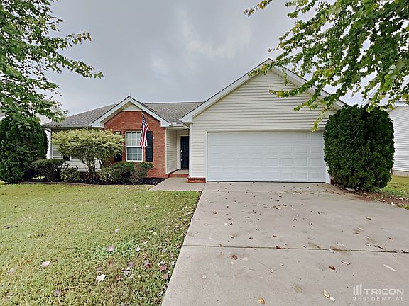 2nd image of 1644 Saint Andrews Dr