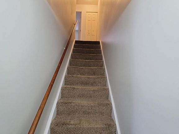 5th image of 157 Delmar Ln APT G