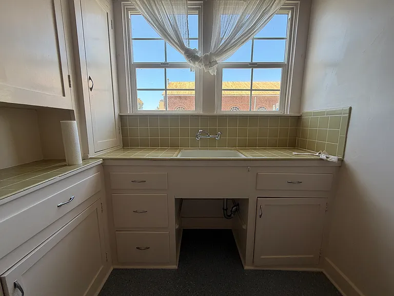 2030 Ashby Ave #3 — Photo 5