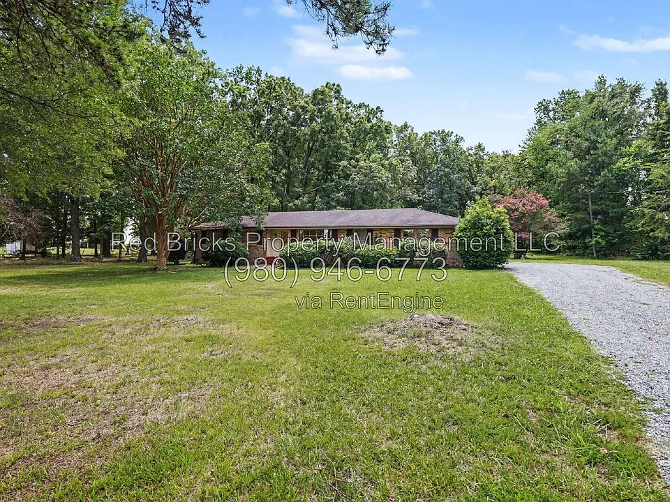 2501 Galloway Rd