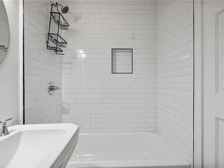 2509 Sharondale Dr NE — Photo 19