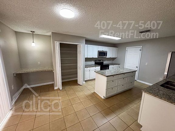 5th image of 2120 Wiley Oaks Ln