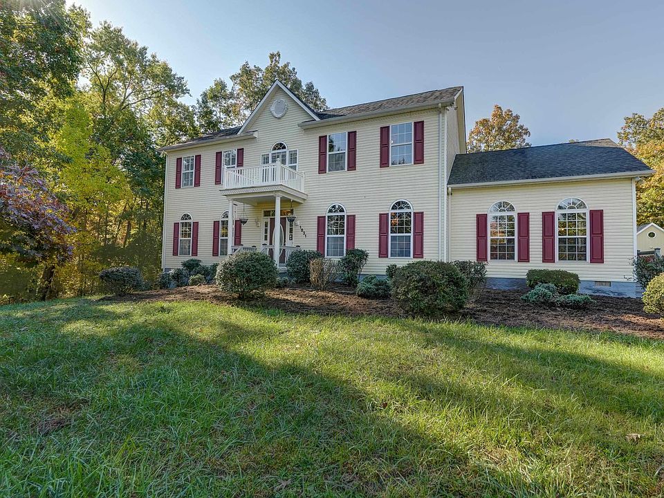 1st image of 1831 Secretarys Rd