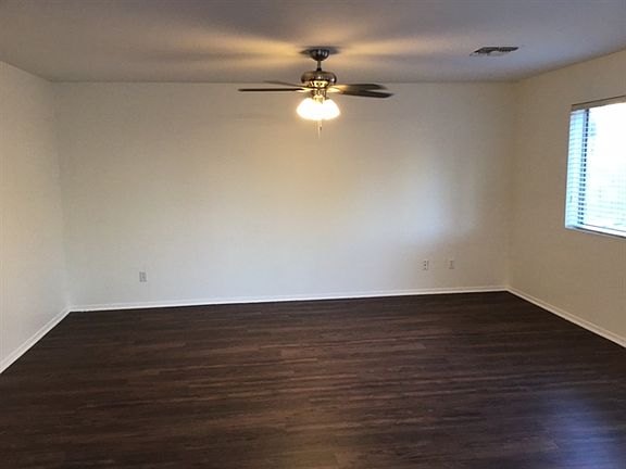 5th image of 3062 W Carlos Ln