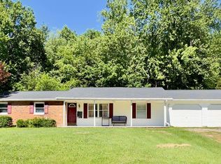 402 S Sycamore St, Huntingburg, IN 47542