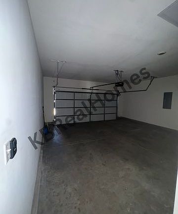 4th image of 450 Lilly Dr