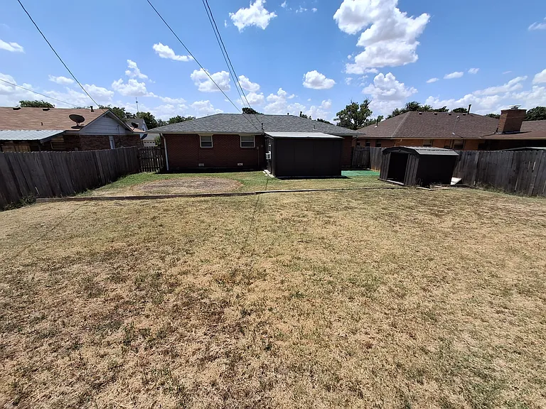 6115 NW Dearborn Ave — Photo 13