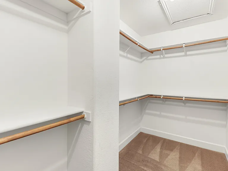 1746 Trinity Way — Photo 14