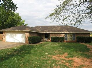 1609 S August St, Stillwater, OK 74074