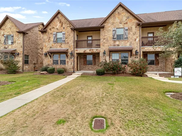 113 Deacon Dr W, College Station, TX 77845