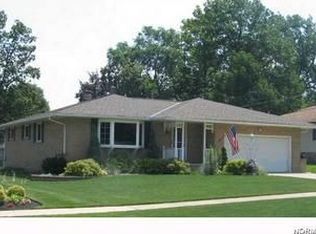 7501 Stary Dr, Parma, OH 44134