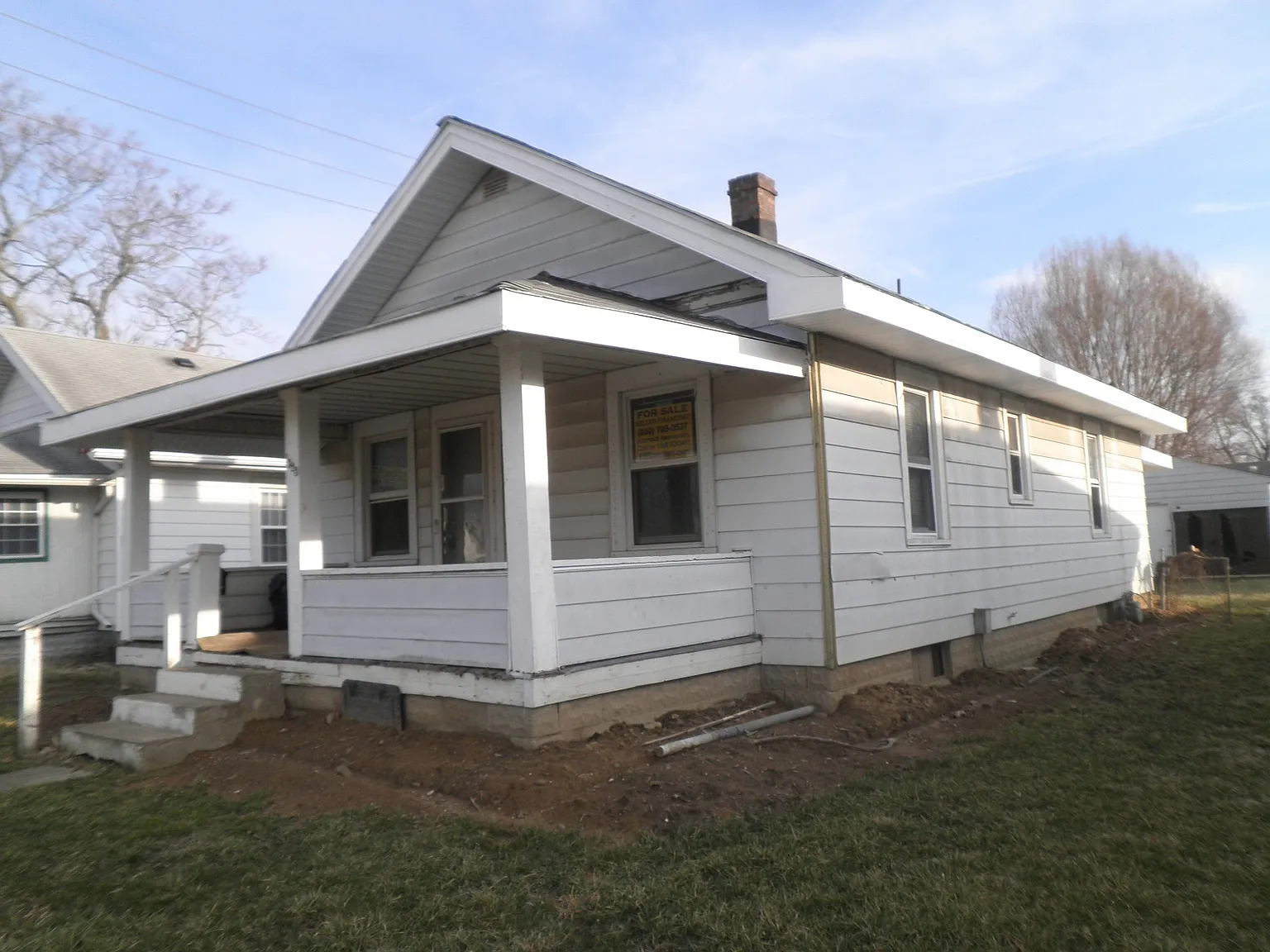 1323 E 27th St photo 1