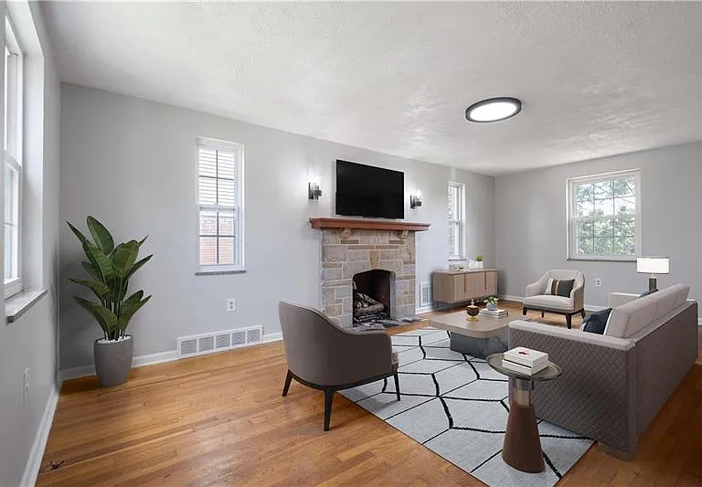 321 Arlington Ave — Photo 16
