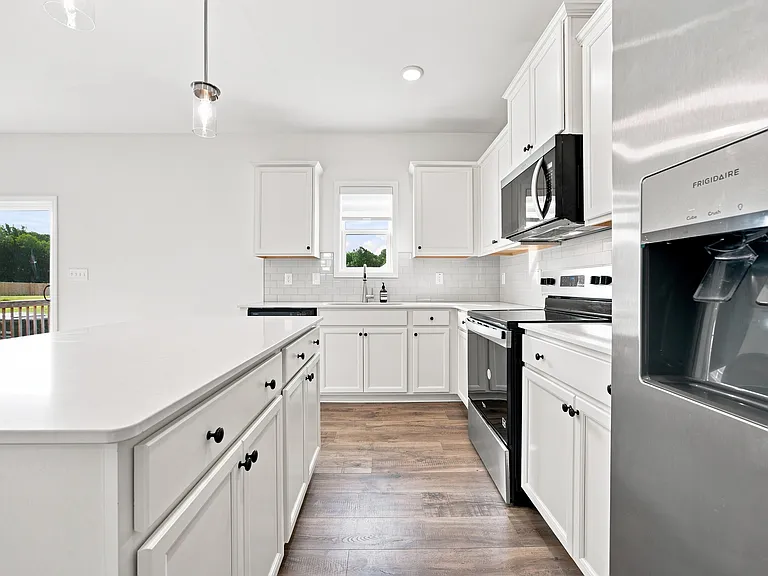 209 Danube Dr — Photo 11