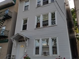 414 Woodside Ave, Newark, NJ 07104