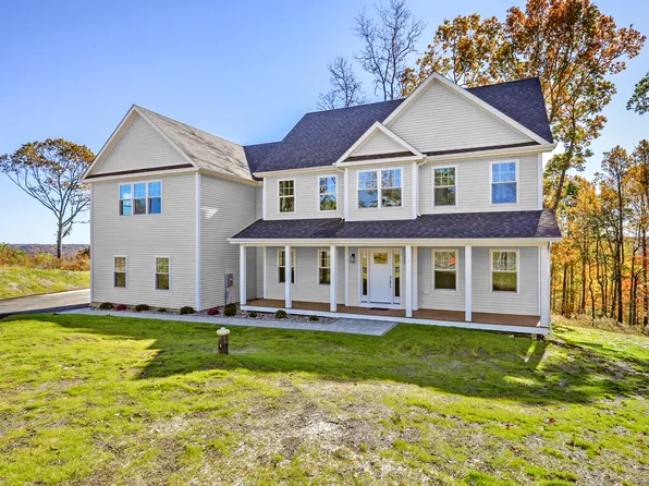 27 Hunting Ridge Road, Brookfield, CT 06804
