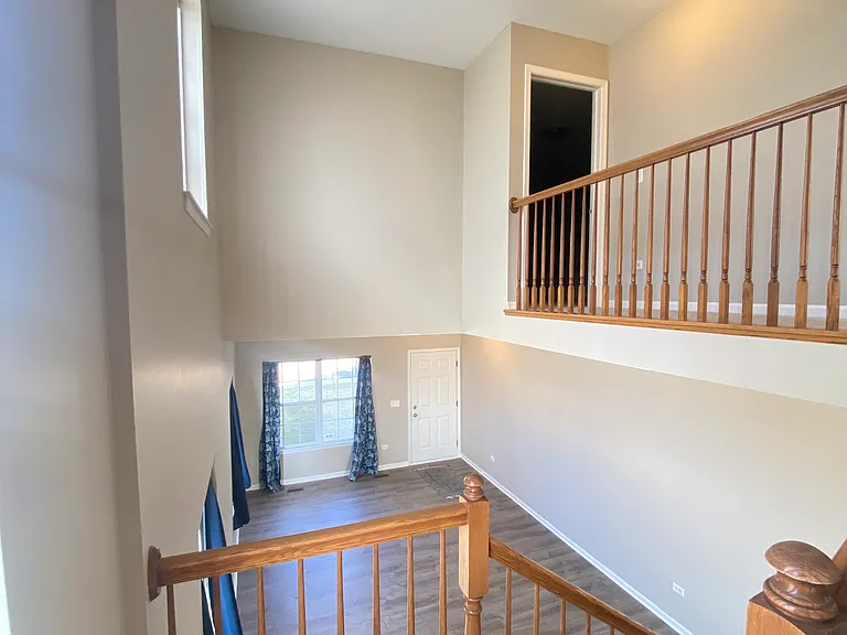 1110 Burns Ln — Photo 8