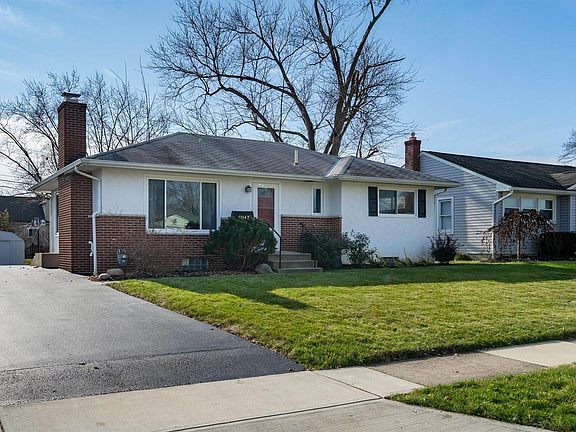 2nd image of 3047 Voeller Cir