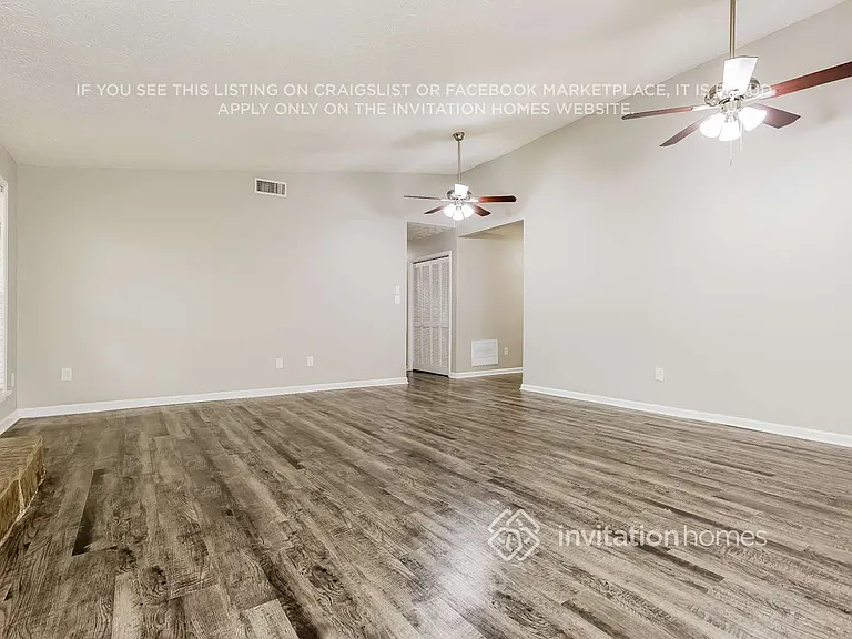 10230 Old Woodland Entry — Photo 3