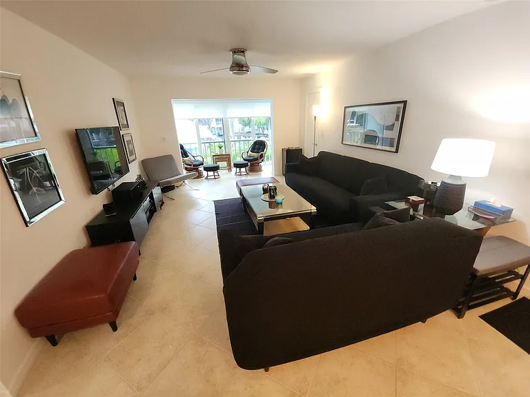 6437 Bay Club Dr #4 — Photo 13