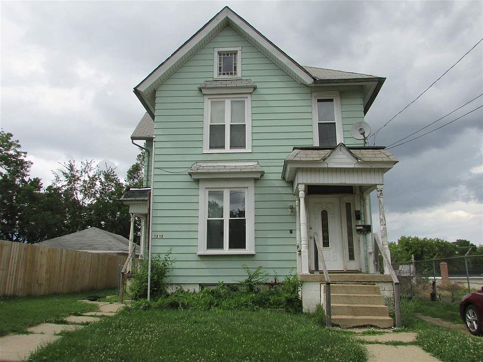 1st image of 1212 9th Ave
