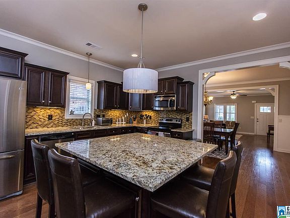 3rd image of 2178 Chalybe Dr