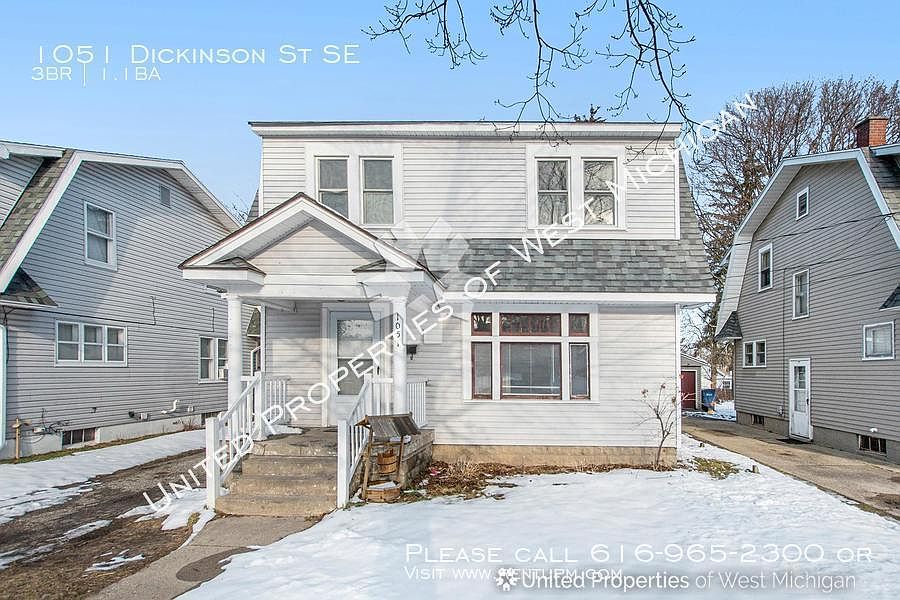 1st image of 1051 Dickinson St SE