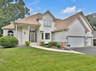 7135 47th Street Ct N, Oakdale, MN 55128